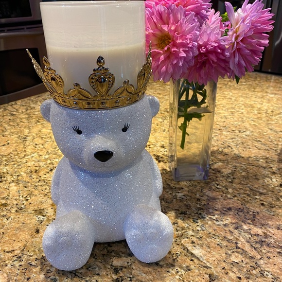 👑Bath and Body Works 3-Wick Candle Holder👑 - Picture 2 of 4